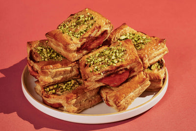 Pistachio Rose Refugiado®